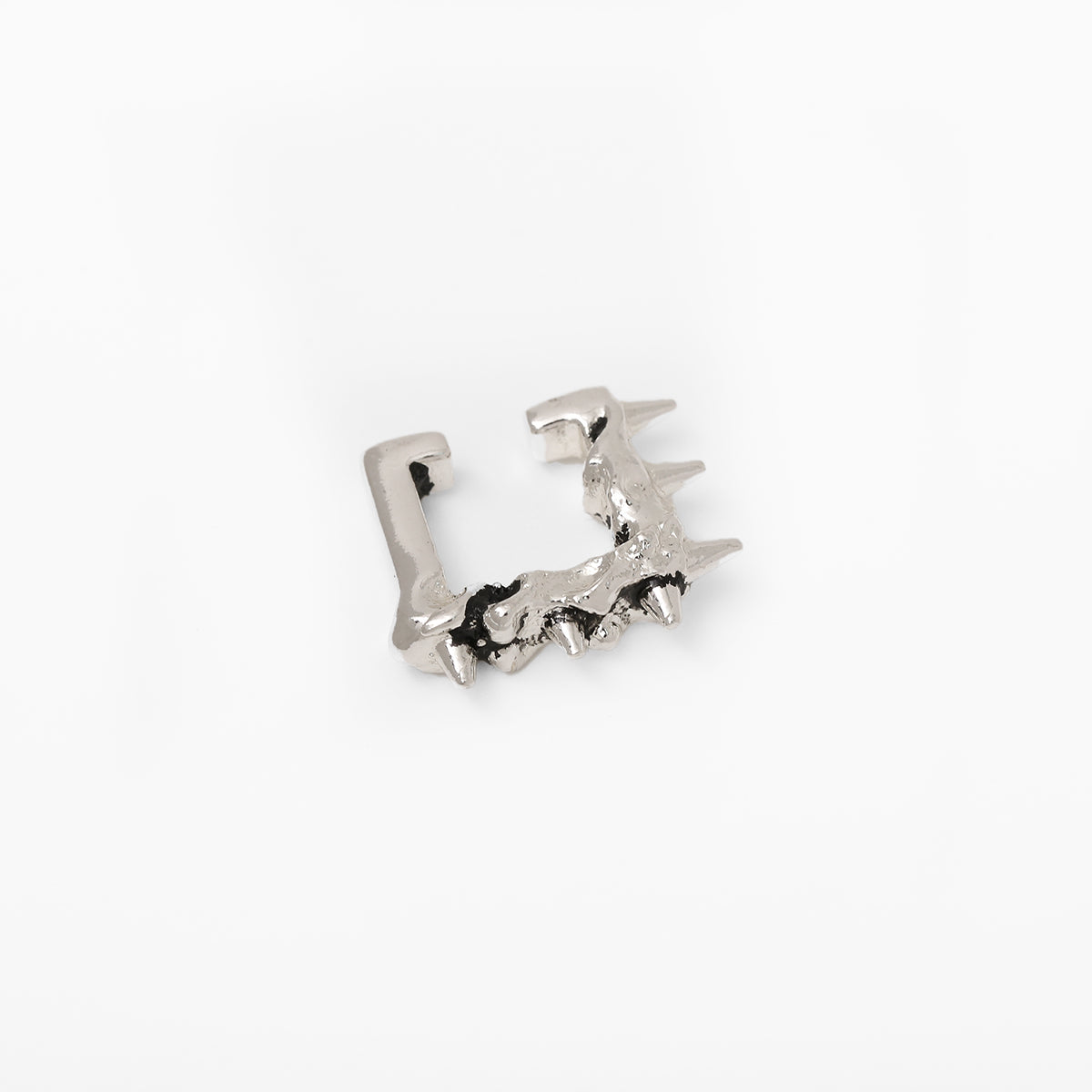 Wild Stance Earcuff – Silver